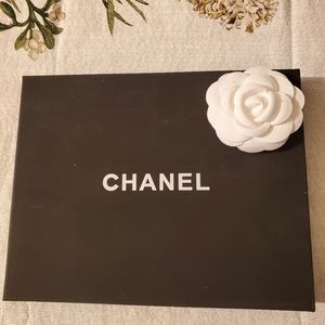 Chanel Summer 2017 Pearl Choker/ Necklace
